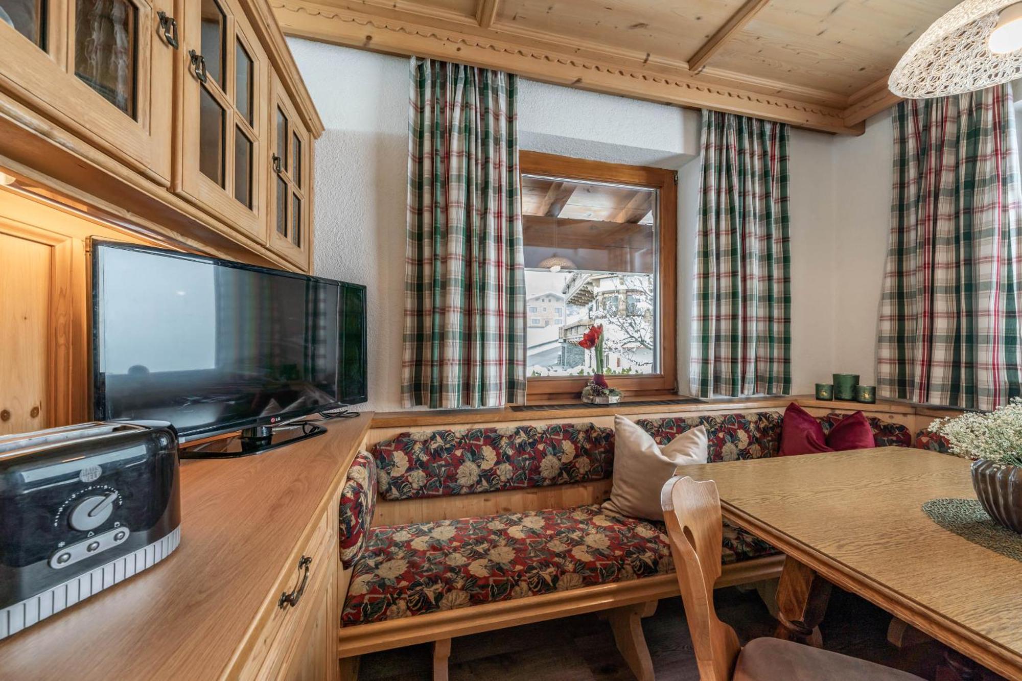 Haus Schoeser Hippach Esterno foto