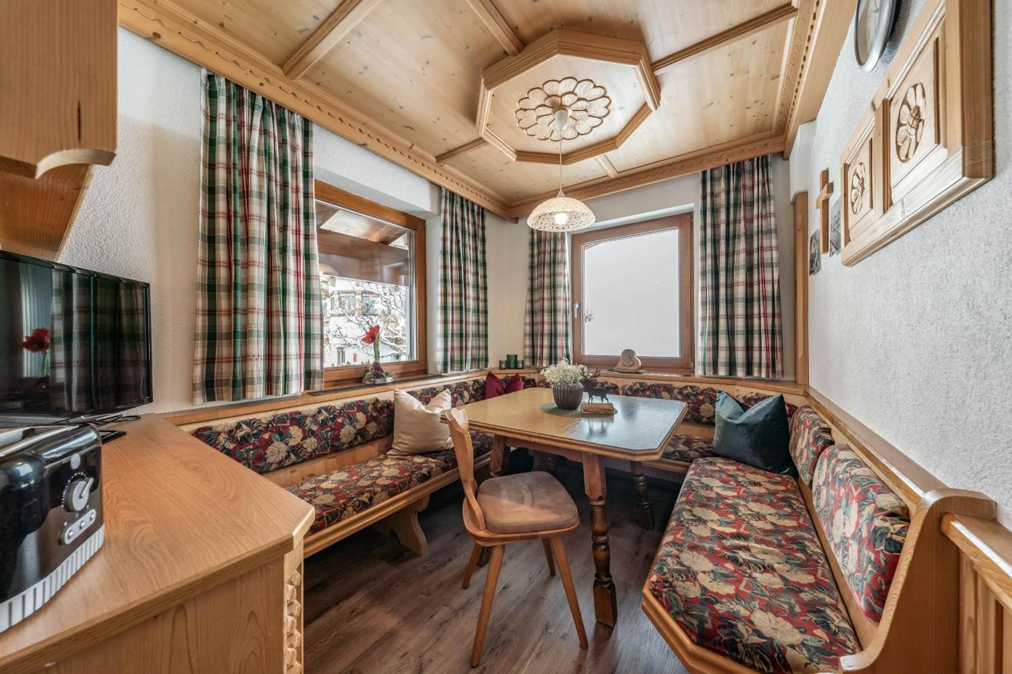 Haus Schoeser Hippach Esterno foto